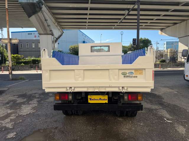 いすゞ エルフ ＭＴ５ H26年 (近畿) 99