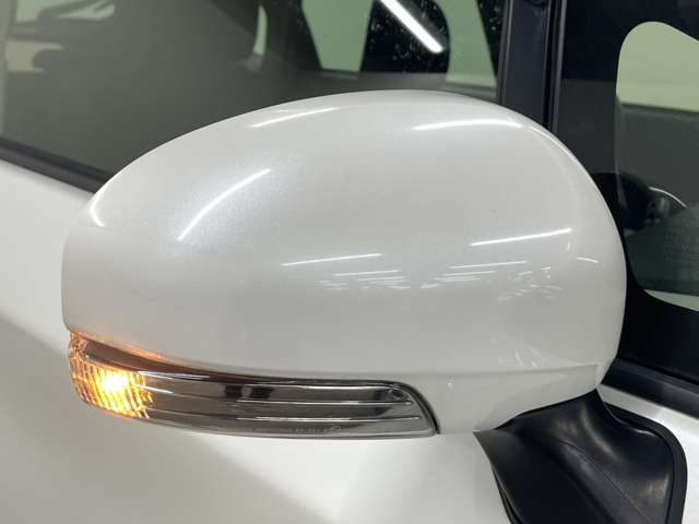 トヨタ プリウス １．８ Ｓ H27年 () 99