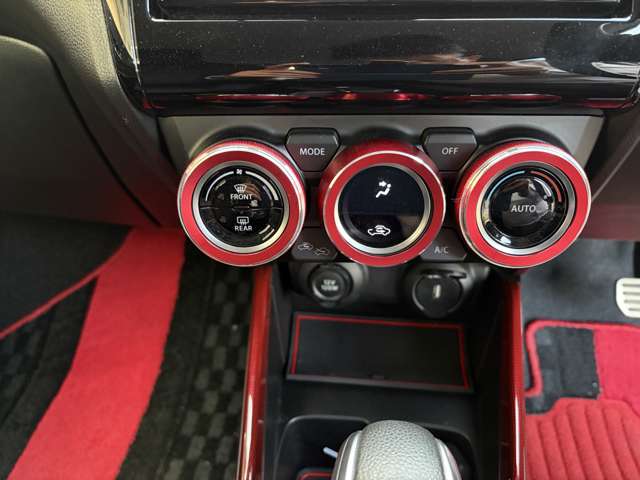 スズキ スイフト スポーツ １．４ R3年 (中国) 99
