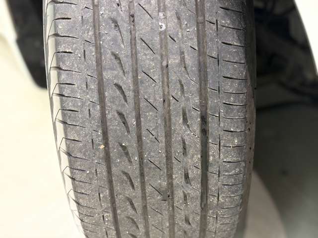 日産 シーマ　ハイブリッド ３．５ H28年 () 99