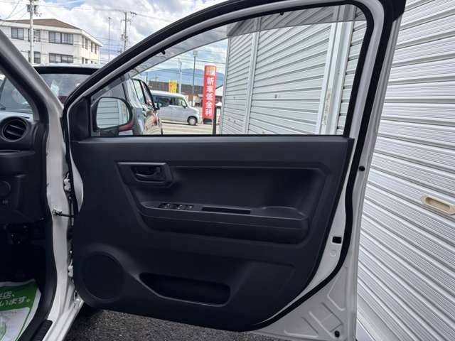 ダイハツ ミラ　イース ６６０ Ｌ ＳＡＩＩＩ R7年 (四国) 99