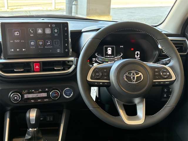 トヨタ ライズ　ハイブリッド ハイブリッド １．２ Ｚ R7年 () 99