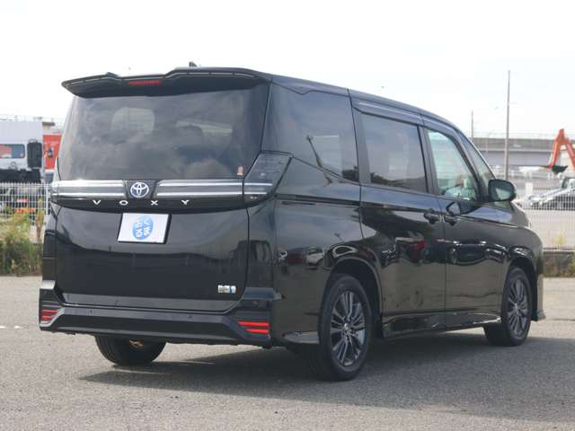 トヨタ ヴォクシー １．８ ハイブリッド Ｓ－Ｇ R6年 () 99