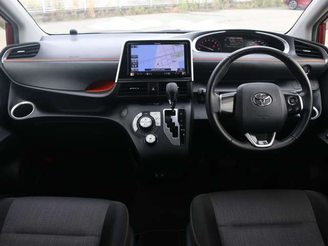 トヨタ シエンタ １．５ Ｇ ウェルキャブ 車イス仕様車 タイプＩ 助手席側セカンドシート付 R2年 () 99