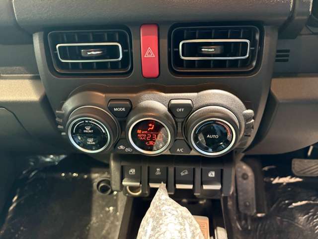 スズキ ジムニー　ノマド １．５ ＦＣ ４ＷＤ R8年 () 99