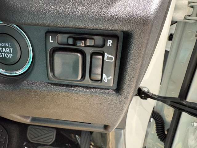 スズキ ジムニー　ノマド １．５ ＦＣ ４ＷＤ R8年 () 99