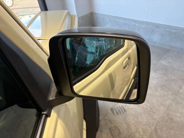スズキ ジムニー　ノマド １．５ ＦＣ ４ＷＤ R8年 () 99