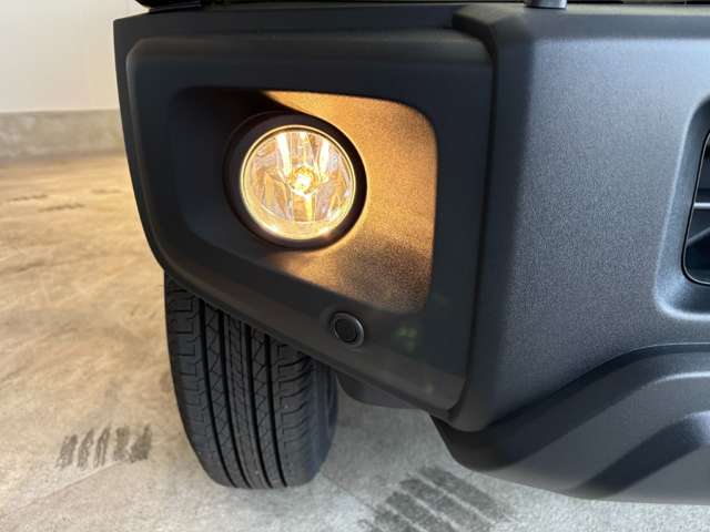 スズキ ジムニー　ノマド １．５ ＦＣ ４ＷＤ R8年 () 99