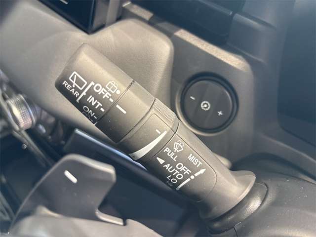 ホンダ ヴェゼル １．５ Ｅ：ＨＥＶ Ｚ R8年 () 99