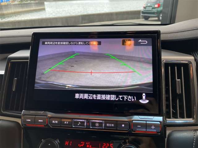 三菱 デリカ　Ｄ：５ ２．２ シャモニー 電動サイドステップ非装着車 ディーゼルターボ ４ＷＤ R6年 () 99