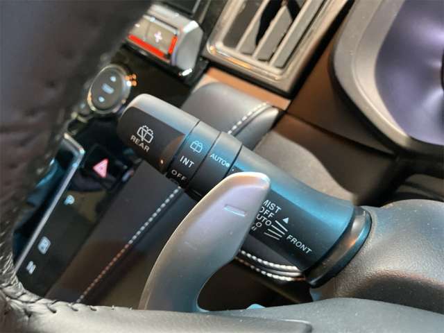 三菱 デリカ　Ｄ：５ ２．２ シャモニー 電動サイドステップ非装着車 ディーゼルターボ ４ＷＤ R6年 () 99