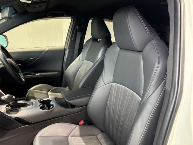 トヨタ ハリアー ２．０ Ｚ R4年 () 99