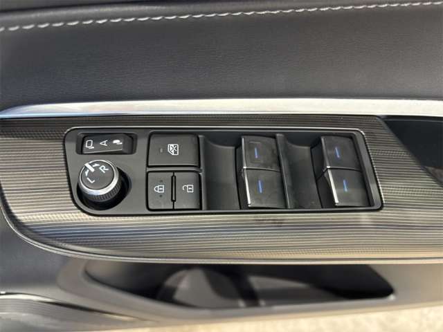 トヨタ ハリアー ２．０ Ｚ R4年 () 99