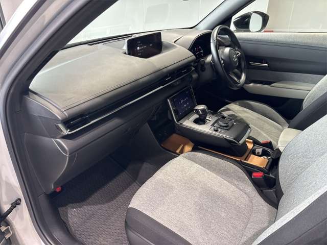 マツダ ＭＸ−３０ ２．０ R3年 () 99