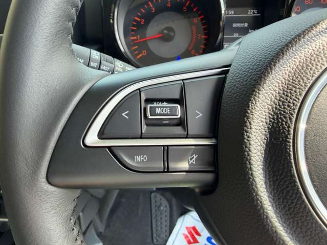スズキ ジムニー　ノマド １．５ ＦＣ ４ＷＤ R8年 () 99