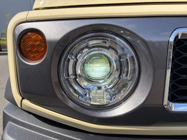 スズキ ジムニー　ノマド １．５ ＦＣ ４ＷＤ R8年 () 99