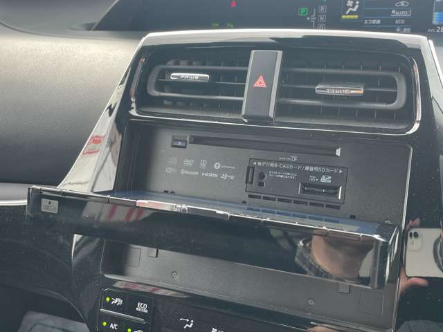 トヨタ プリウス １．８ Ａ H29年 (近畿) 99