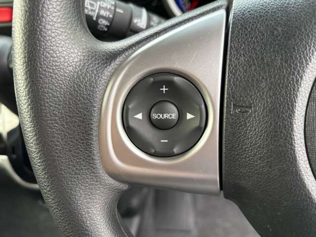 ホンダ Ｎ　ＢＯＸ ６６０ カスタムＧ ＳＳパッケージ H28年 () 99