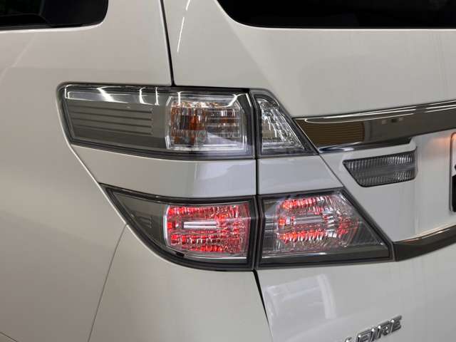 トヨタ ヴェルファイア ２．４Ｖ H25年 () 99