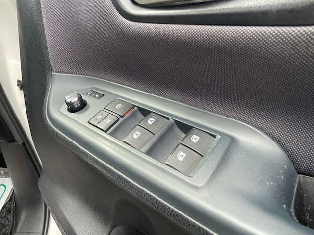 トヨタ ヴォクシー ２．０ ＺＳ H26年 () 99