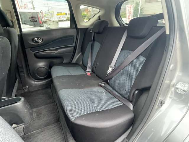 日産 ノート １．２ Ｘ ＤＩＧ－Ｓ H25年 () 99