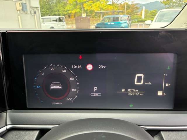 日産 ノート １．２ ＡＵＴＥＣＨ R4年 (中国) 99