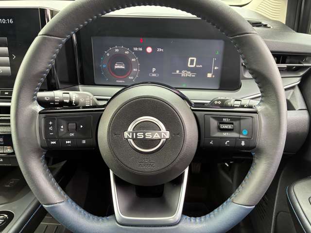日産 ノート １．２ ＡＵＴＥＣＨ R4年 (中国) 99
