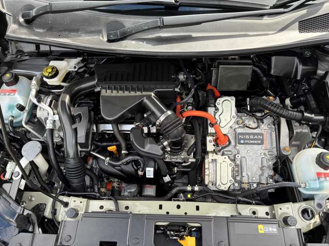 日産 ノート １．２ ＡＵＴＥＣＨ R4年 (中国) 99