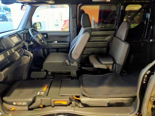 ホンダ Ｎ−ＶＡＮ ６６０ ＋スタイル ファン ホンダセンシング R1年 (中国) 99