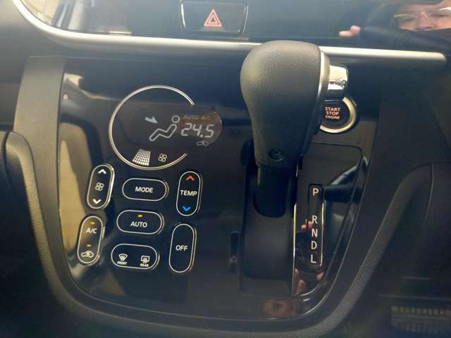 日産 デイズ　ルークス ６６０ ハイウェイスターＸ H26年 (中国) 99