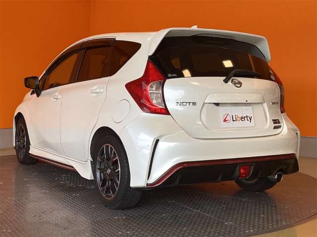 日産 ノート １．２ ＮＩＳＭＯ H27年 (近畿) 99