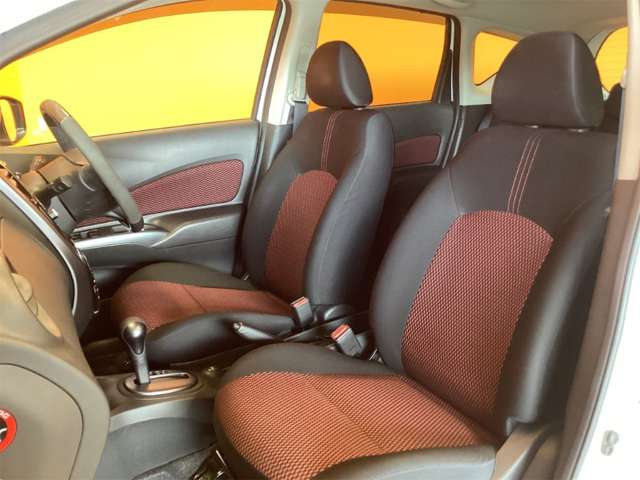 日産 ノート １．２ ＮＩＳＭＯ H27年 (近畿) 99
