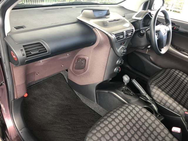 トヨタ ｉＱ １．０ １００Ｘ ２シーター H24年 (近畿) 99