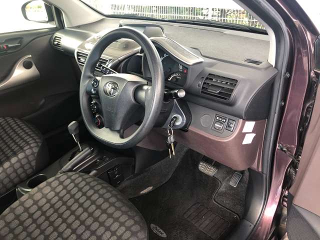 トヨタ ｉＱ １．０ １００Ｘ ２シーター H24年 (近畿) 99