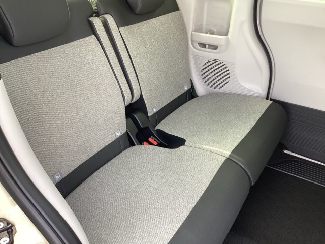 ホンダ Ｎ　ＢＯＸ ６６０ ファッションスタイル ２トーン R8年 () 99