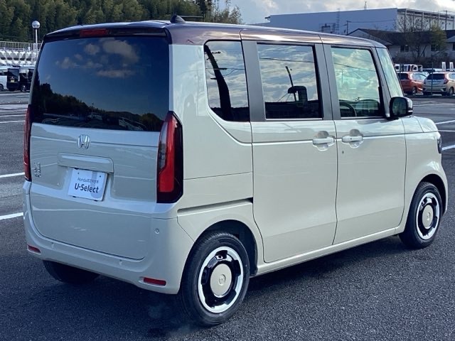 ホンダ Ｎ　ＢＯＸ ６６０ ファッションスタイル ２トーン R8年 (近畿) 99