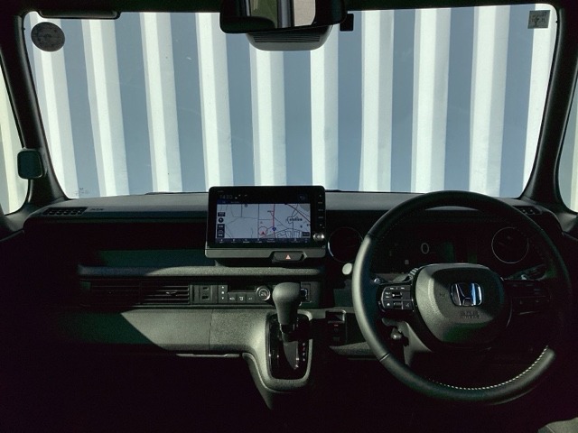ホンダ Ｎ　ＢＯＸ カスタム ６６０ ターボ コーディネートスタイル モノトーン R8年 (近畿) 99