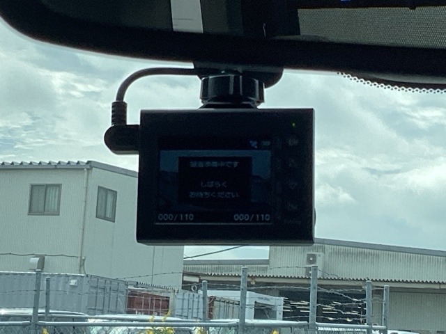 ホンダ ステップワゴン　ハイブリッド ２．０ Ｅ：ＨＥＶ エアー ＥＸ R8年 (近畿) 99