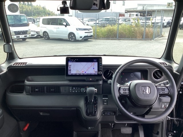 ホンダ Ｎ　ＢＯＸ カスタム ６６０ ターボ ブラック スタイル R8年 (近畿) 99