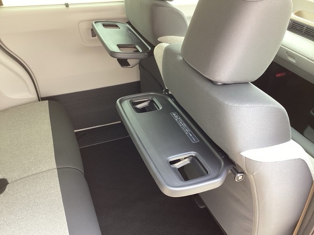 ホンダ Ｎ　ＢＯＸ ６６０ ファッションスタイル ２トーン R7年 (近畿) 99