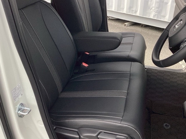 ホンダ Ｎ　ＢＯＸ カスタム ６６０ ターボ コーディネートスタイル ２トーン R8年 (近畿) 99