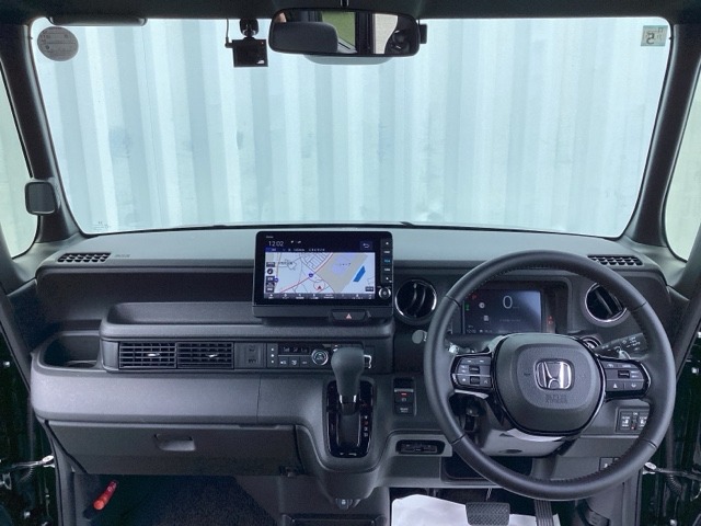 ホンダ Ｎ　ＢＯＸ カスタム ６６０ ターボ ブラック スタイル ４ＷＤ R8年 (近畿) 99