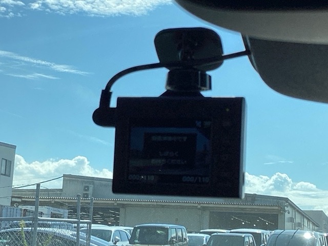 ホンダ オデッセイ　ハイブリッド ２．０ Ｅ：ＨＥＶ アブソルート ＥＸ R8年 (近畿) 99
