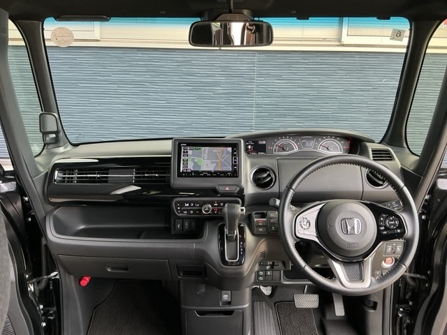 ホンダ Ｎ　ＢＯＸ カスタム ６６０ Ｌ スタイルプラス ブラック R4年 (近畿) 99