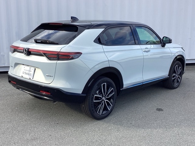 ホンダ ヴェゼル １．５ Ｅ：ＨＥＶ Ｚ プレイパッケージ ４ＷＤ R8年 (近畿) 99
