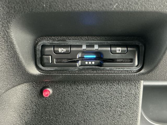 ホンダ Ｎ　ＢＯＸ カスタム ６６０ R5年 (近畿) 99
