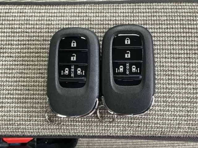 ホンダ Ｎ　ＢＯＸ ６６０ ファッションスタイル ２トーン R7年 (近畿) 99