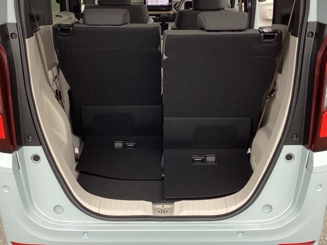 ホンダ Ｎ　ＢＯＸ ６６０ ファッションスタイル ２トーン R7年 (近畿) 99