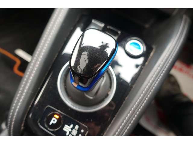 日産 キックス １．２ Ｘ （Ｅ－ＰＯＷＥＲ） R3年 (九州・沖縄) 99