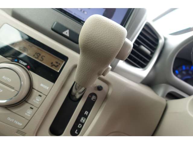 スズキ スペーシア ６６０ Ｘ レーダーブレーキサポート装着車 H26年 (九州・沖縄) 99